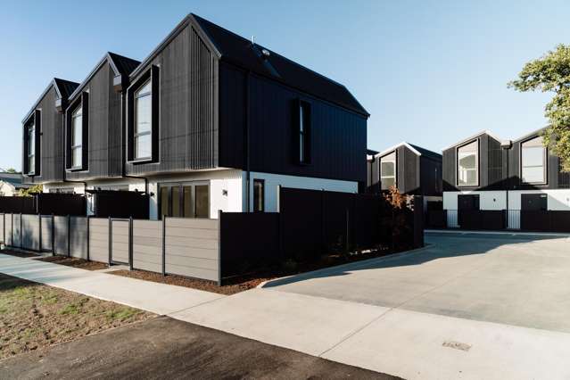 Brand New Corner Townhouse in Sought-After Chartwell