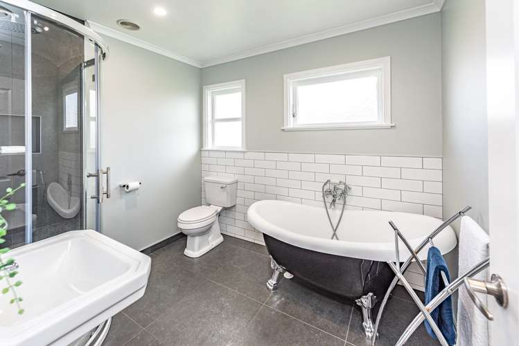 17 Caffray Avenue Aramoho_6