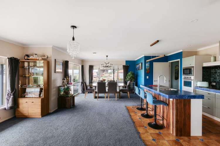 16 McCutchan Road Otakiri_6