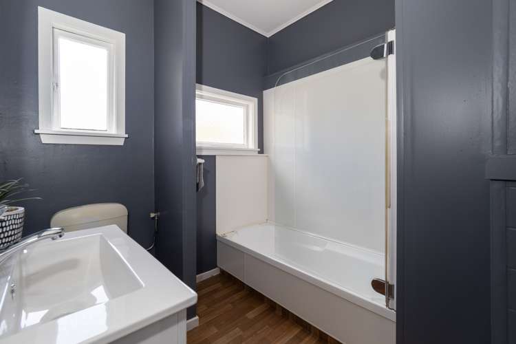 71 Alford Forest Road Allenton_13