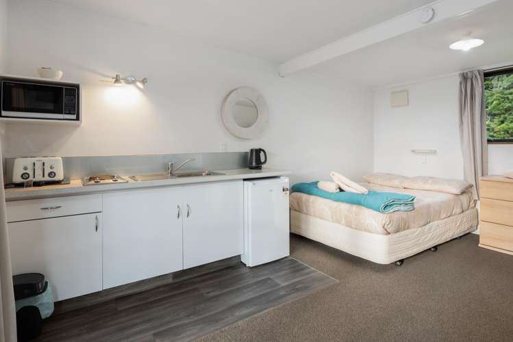 10 Beach Road Picton_7