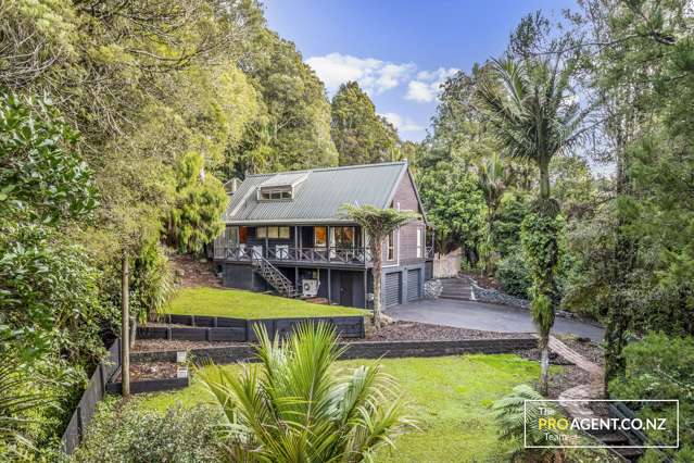 566 Scenic Drive Waiatarua_3