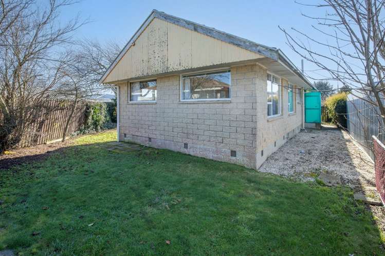 4 Whelan Place Hei Hei_14