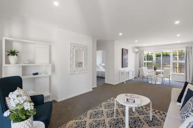 2/148 Leinster Road Merivale_3