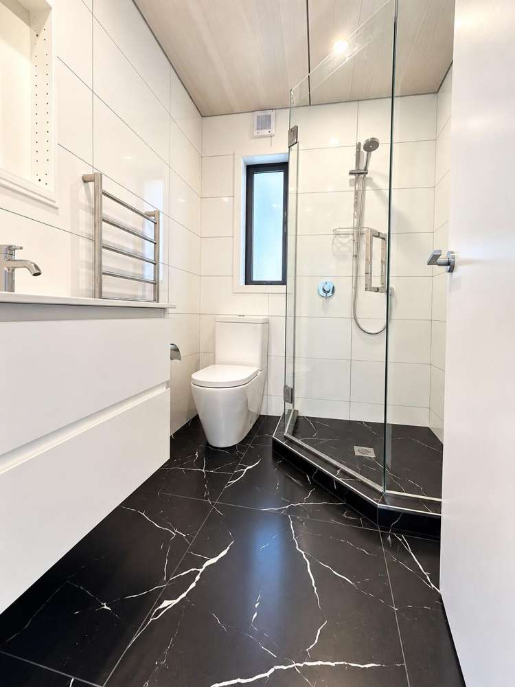  8/764 Beach Road Browns Bay_12