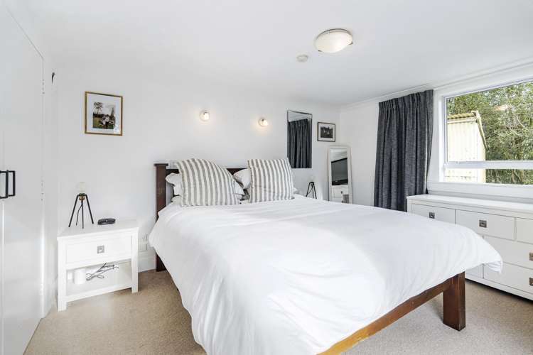1870 Egmont Road Inglewood_10