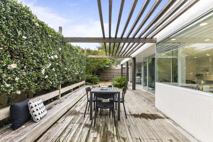 27 Edmund Street Saint Heliers_40