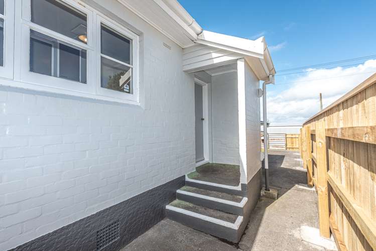 84 Bignell Street Gonville_16