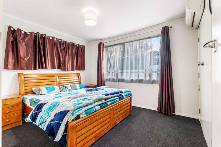 2 Kilcar Place Massey_10