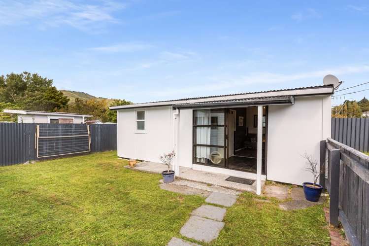 188 Wellington Road Wainuiomata_15