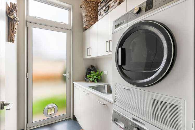 22 Outlook Road Greenhithe_28