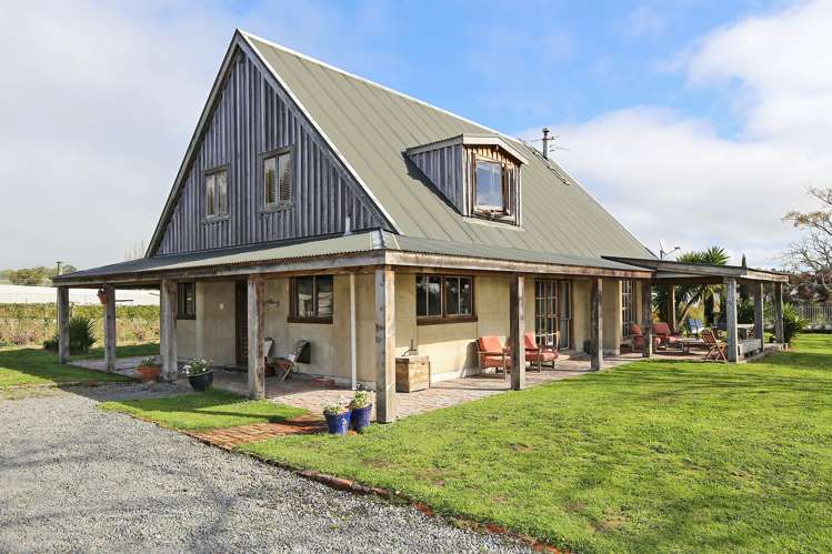 52 Raymond Road Haumoana_13