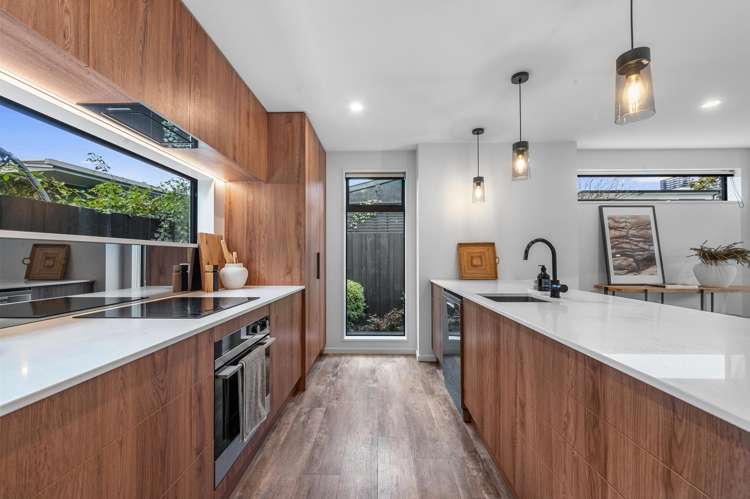 1/127 Saint Albans Street Saint Albans_2