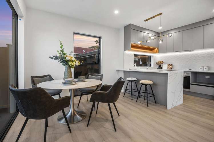 6/10 Boyd Avenue Royal Oak_6