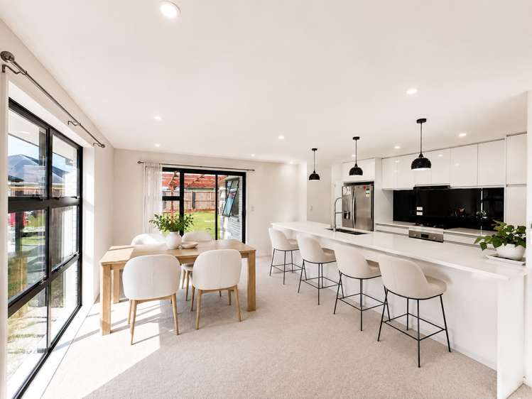 5 Dahlia Drive_4