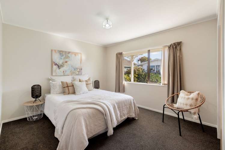 2 Yatton Street Greerton_7