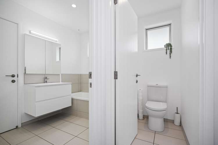 77 Golden Sands Drive Papamoa Beach_17