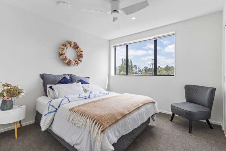 2/1 Tiaka Place Pakuranga_13