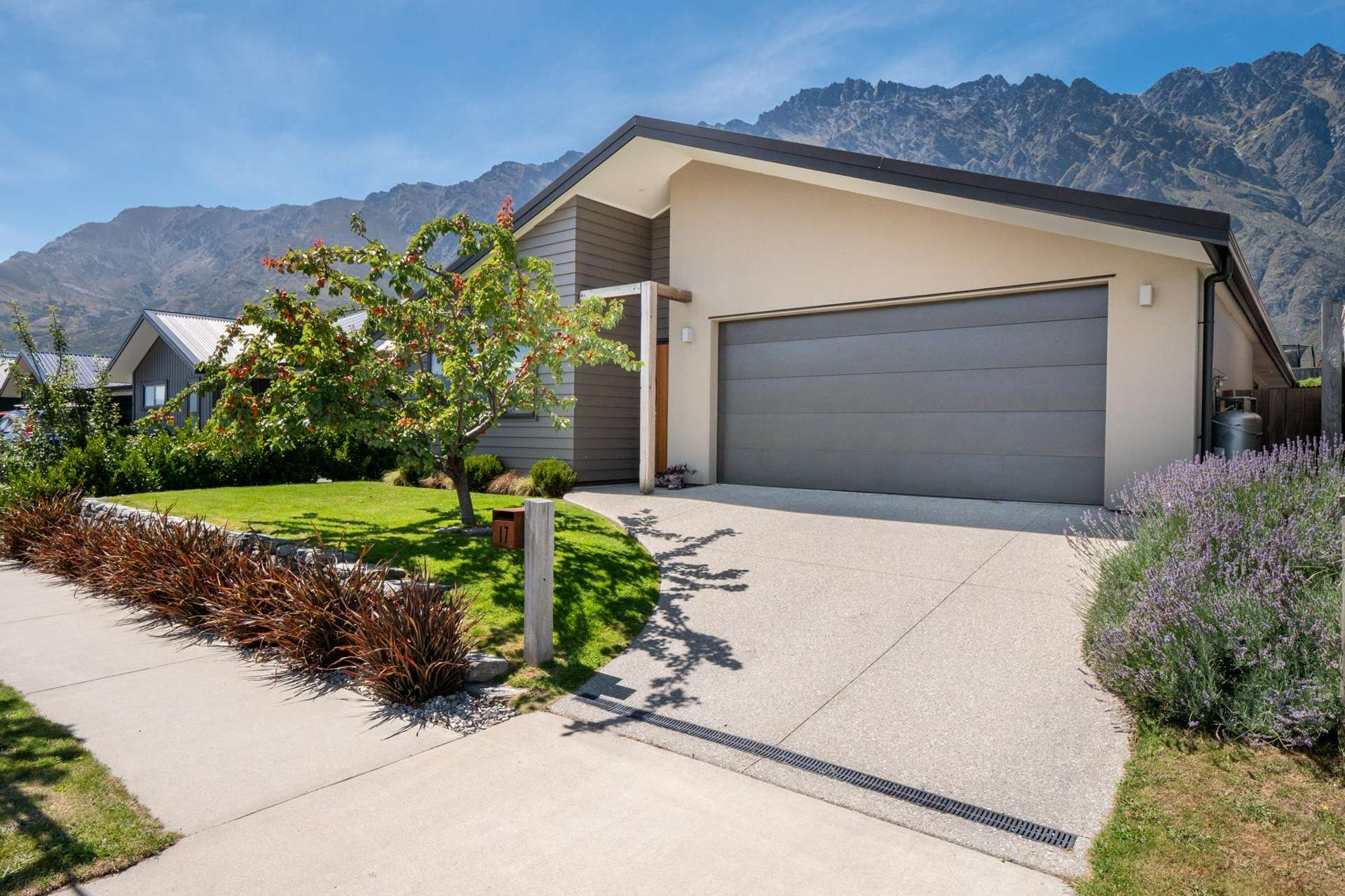 17 Howden Drive Jacks Point_0