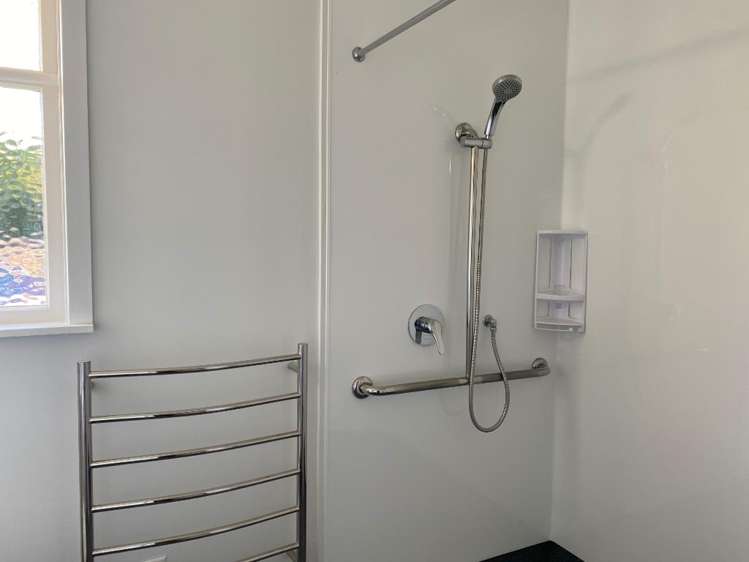 14 Trevethick Grove 1378_9