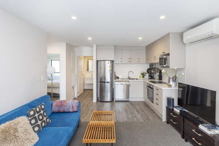 8/80 Shakespeare Road_1