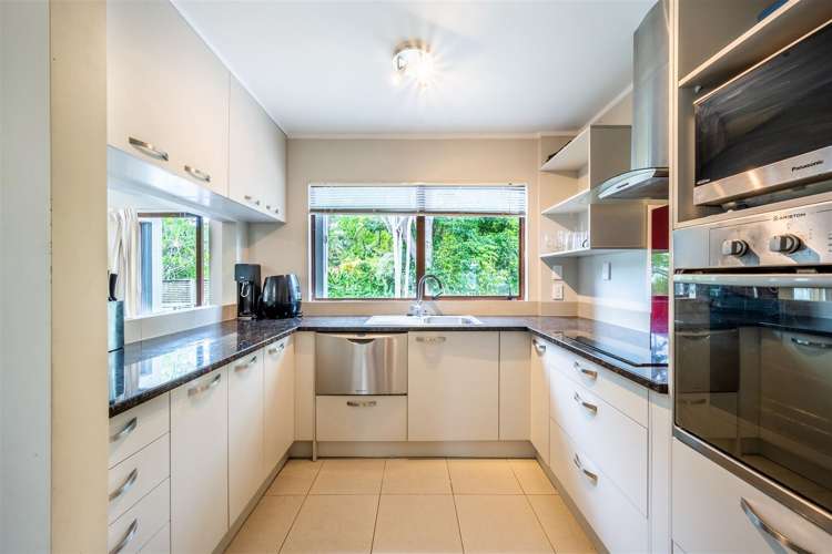 2/43 Ravenwood Drive Forrest Hill_7