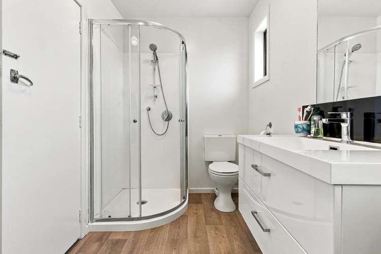 63 Basingstoke Street Aranui_14