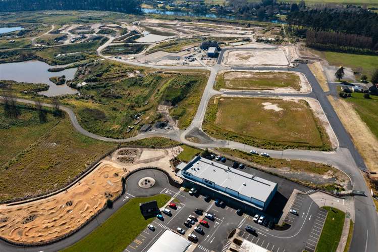 Lot 1 Te Awa Lakes Te Rapa_9