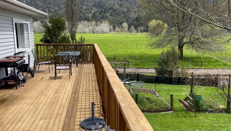 169 Addison Road Waimana_1