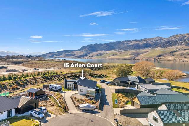 Lake Living With Room For The Toys