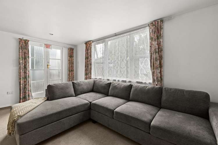 1117 Karamu Road Mayfair_21