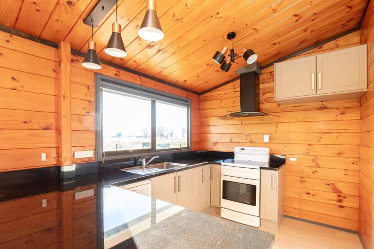 108 Huirau Road_3