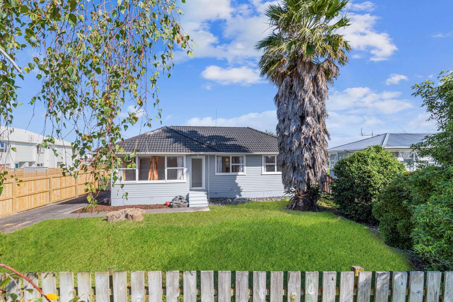 14 Tairere Crescent Rosehill_0