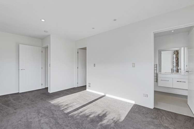 5 Koura Drive 11353_14