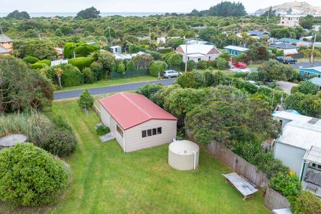 6 Muri Street Aramoana_1