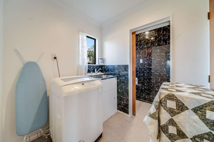 3/55 Tuhikaramea Road Dinsdale_11