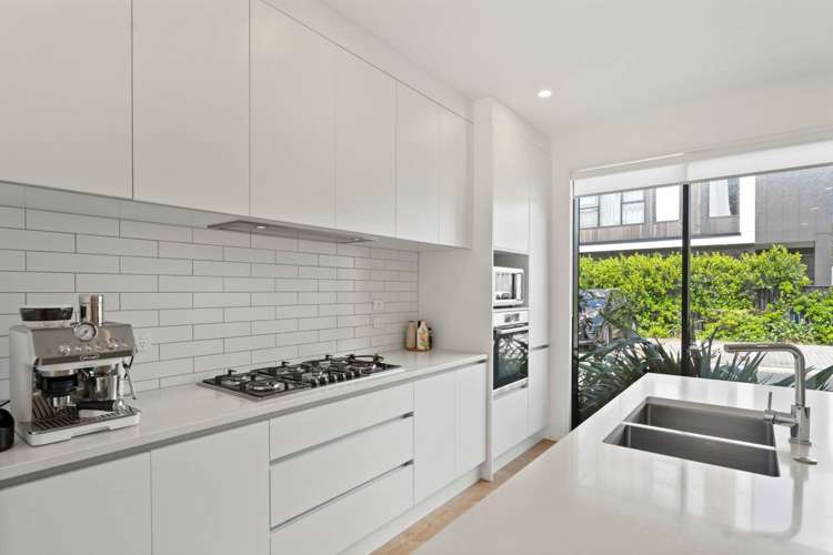 2D Cardinal Place Glendowie_7