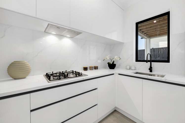 15 Seagreen Avenue Karaka_11