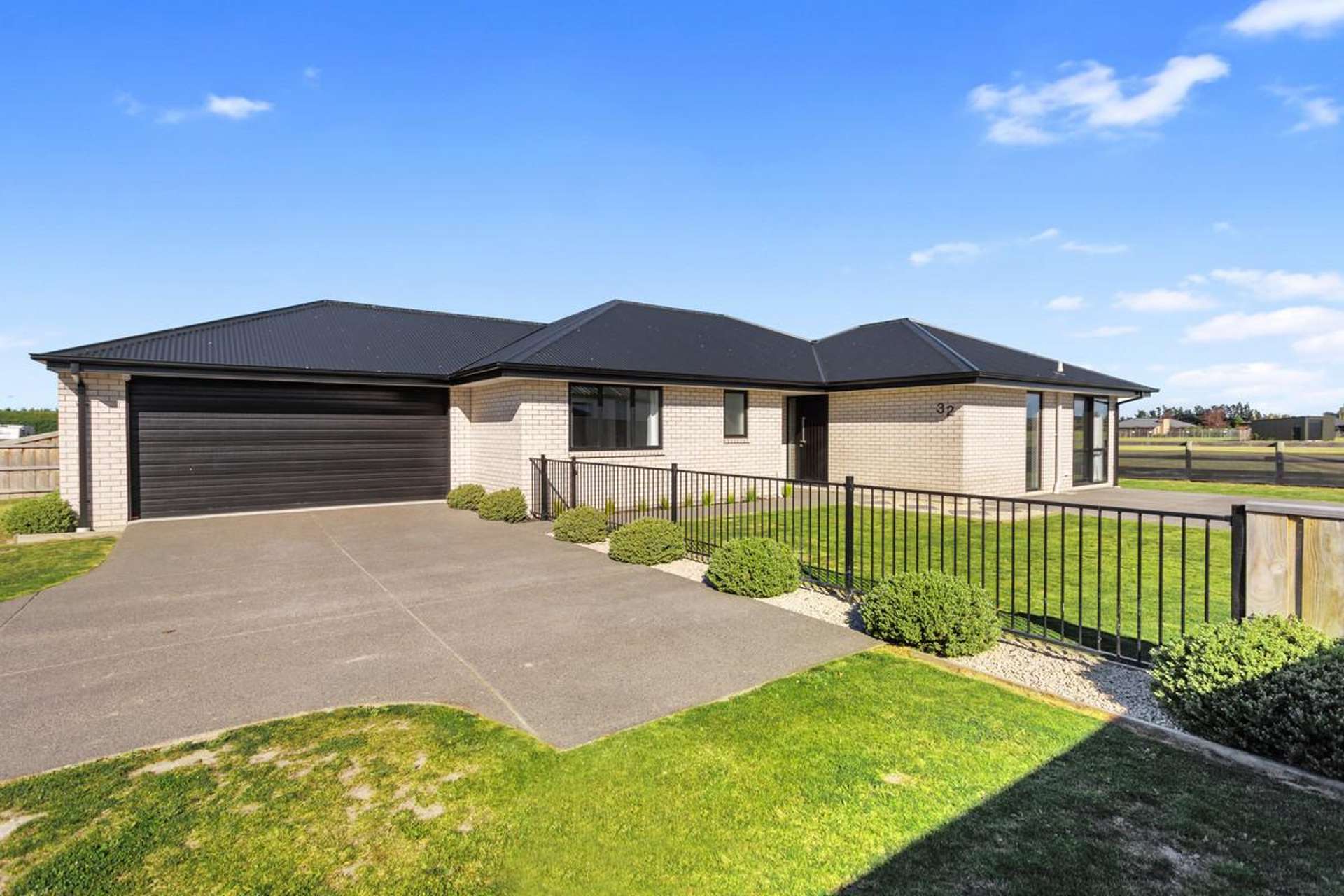 32 Plover Avenue Amberley_0