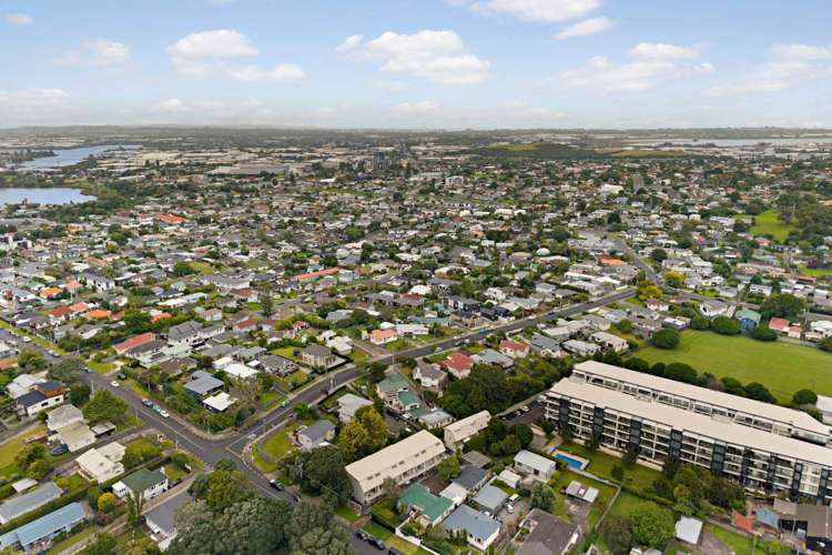 24 Banks Road Mt Wellington_19