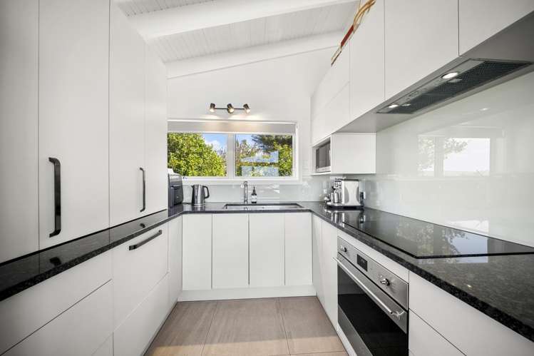 78B Greenslade Road Raglan_11