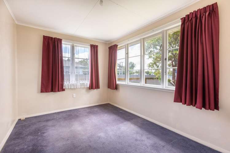 1 Churchill Street Pahiatua_12