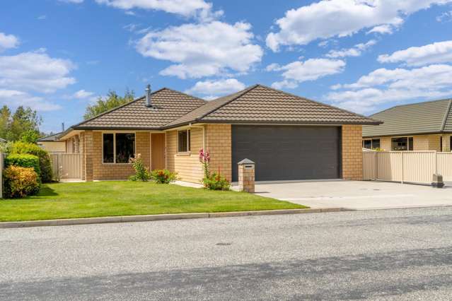 Sun-Soaked & Seriously Convenient