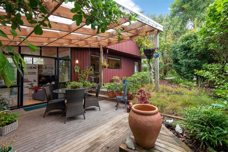 18 Tanglewood Place Cockle Bay_16