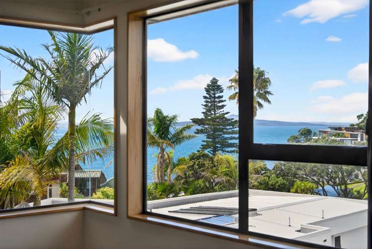 1 & 2/50 Masterton Road Rothesay Bay_12