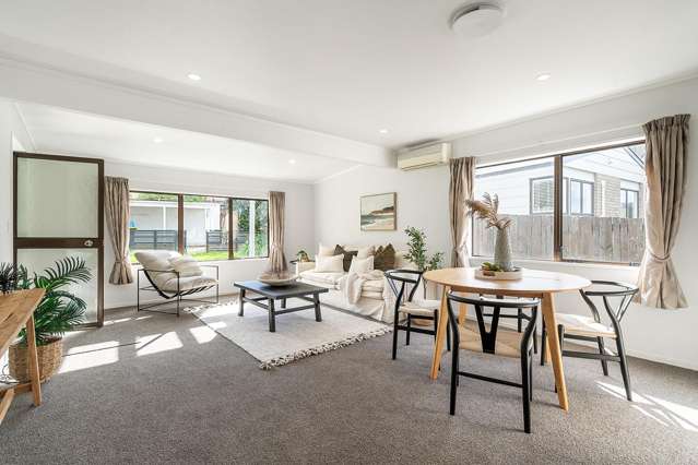 54A Heron Avenue East Matua_4