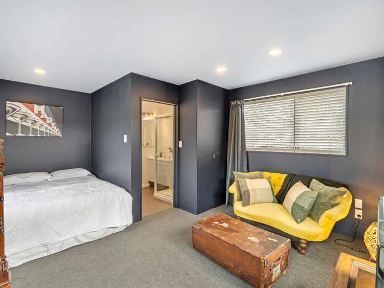 8 Dulcie Place Harewood_28