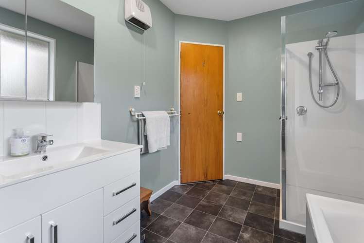 63 Gladstone Road Woodend_12