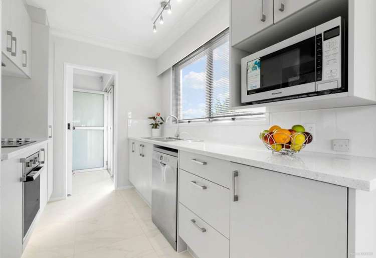 12 Stanniland Street Sunnyhills_4