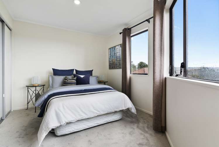 25 Triumph Road Flat Bush_13